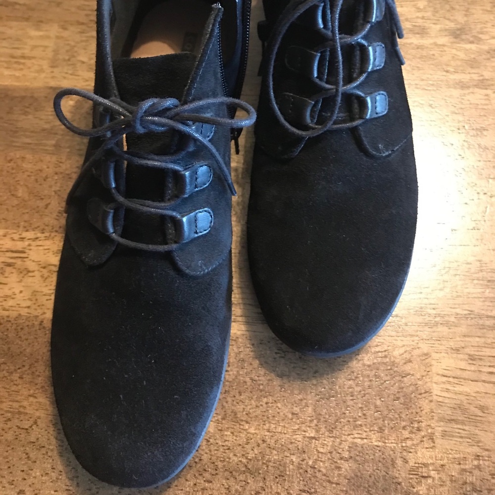 Clark’s Collection Black Suede Leather Ankle Boot
